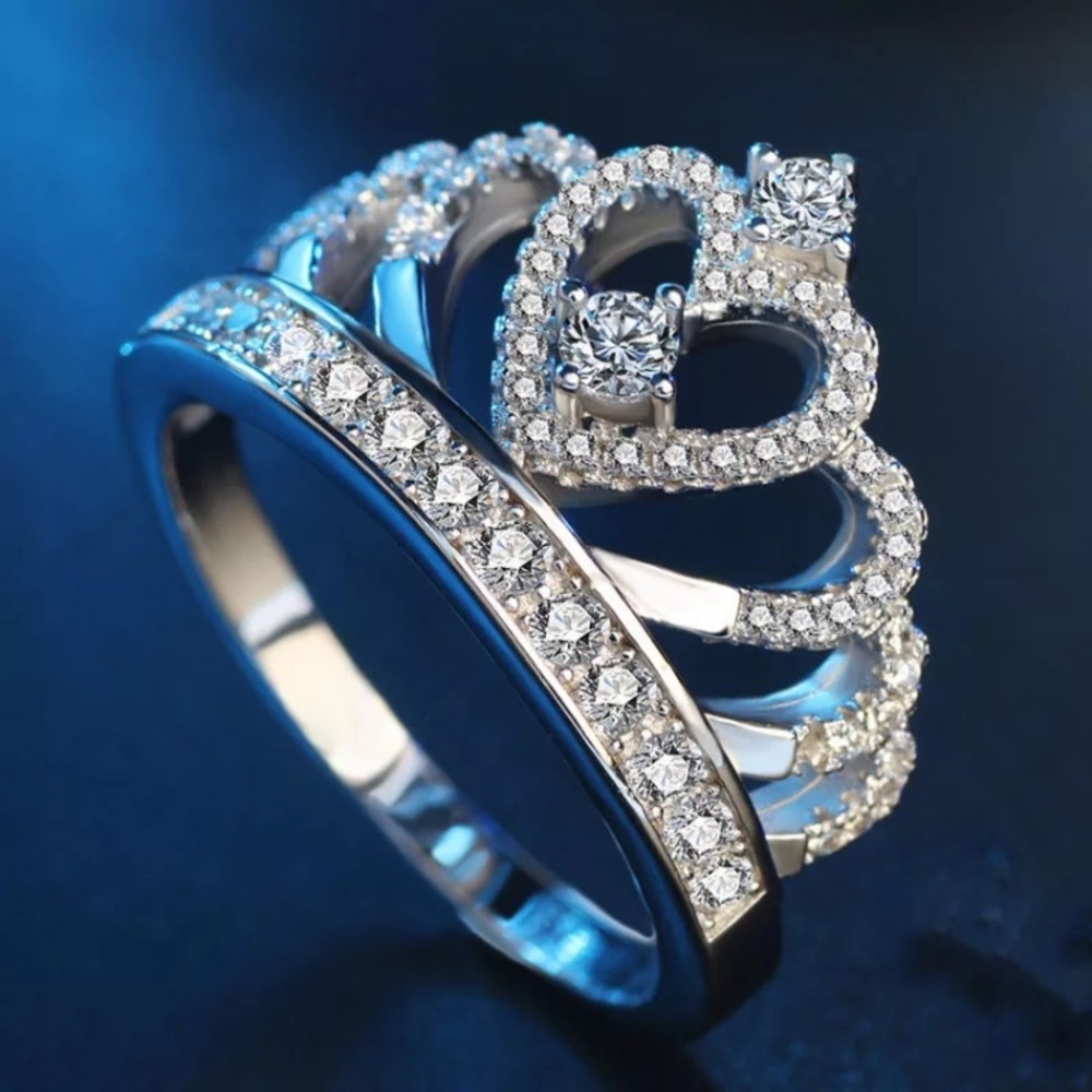 New Silver Diamond Crown Ring - Picture 3 of 4
